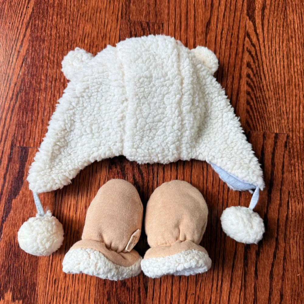 Cozy Bear Kids Hat and Mittens Set - Cream and Tan - Size 0-3